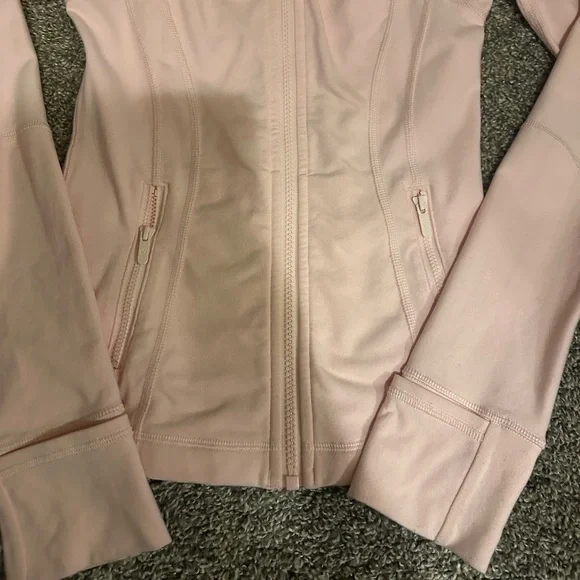 Lulu define jacket - Picture 2 of 5